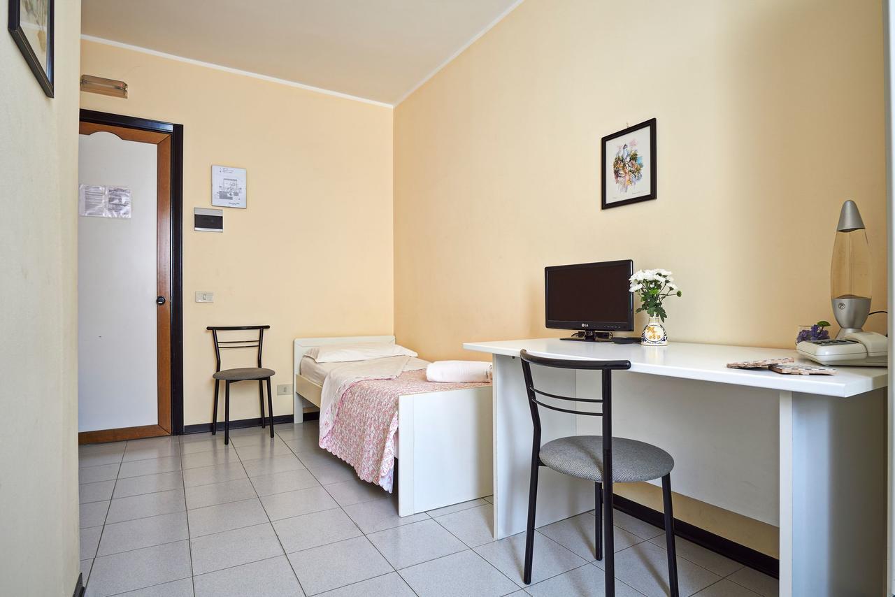 Hotel Mazzurco Cesarò Buitenkant foto